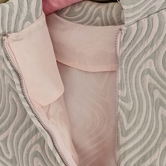 BEAUTIFUL 60S PINK AND GREEN MATLASSE DRESS! - Picture 8 of 16